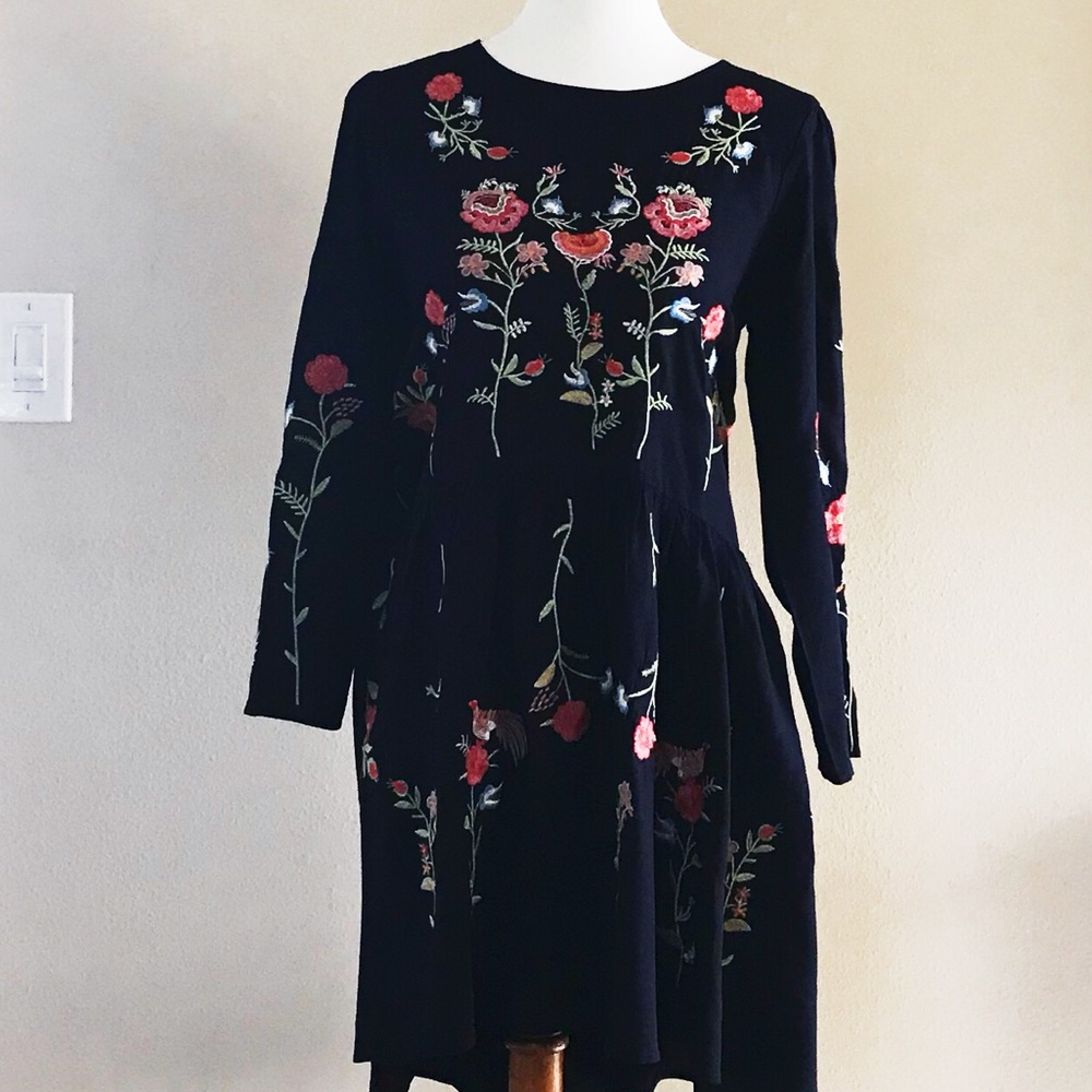 Philosophy embroidered dress - Picture 6 of 8